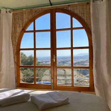 Treehouse ,casa Arbol, With * Algarrobo