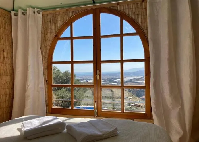 Treehouse ,casa Arbol, With * Algarrobo